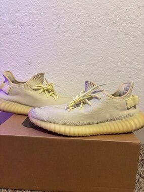 Adidas Yeezy Boost 350 V2 Butter Sneakers